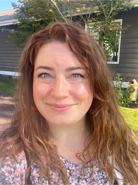 Meet your Posher, Whitney